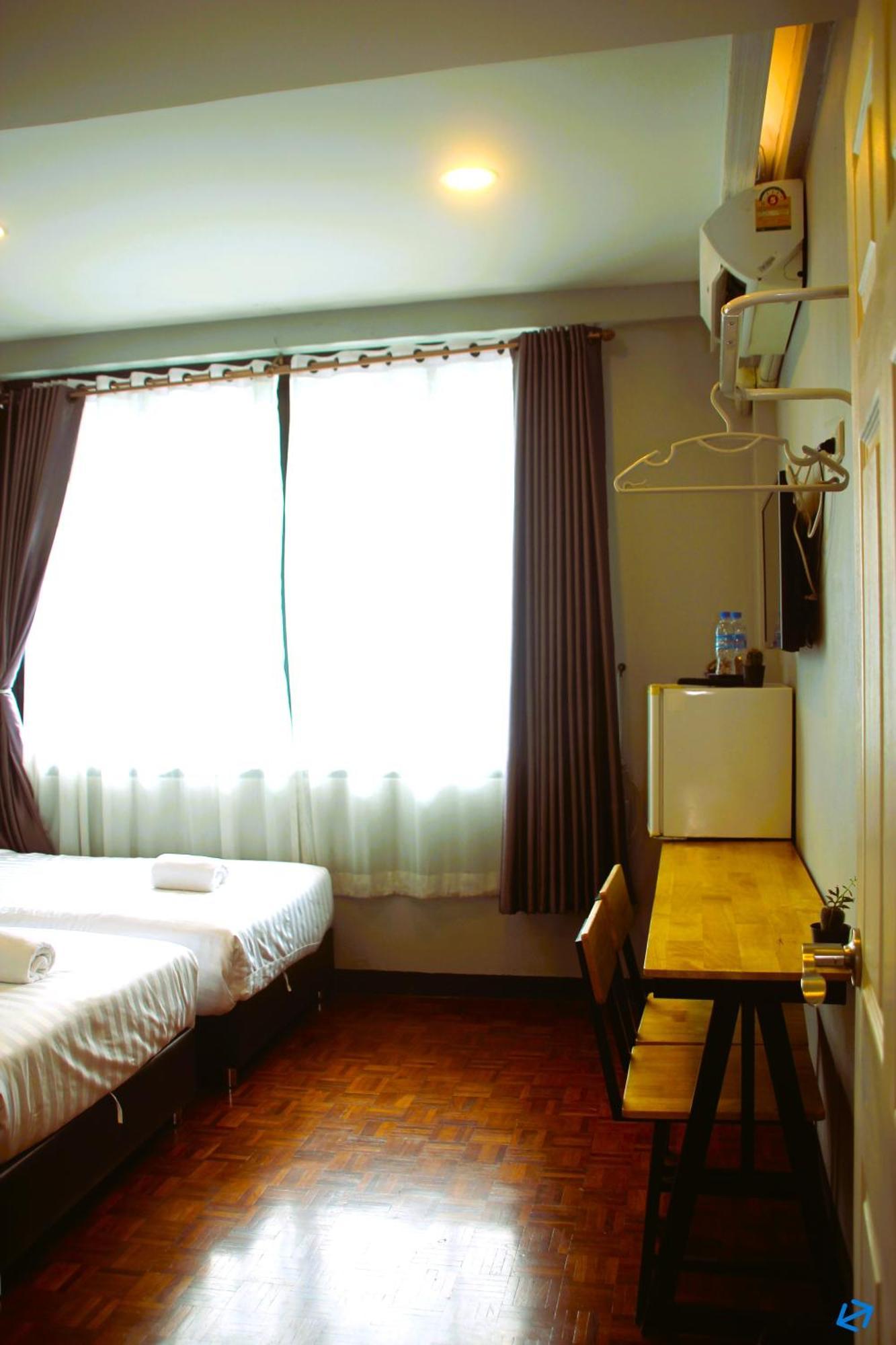 Lux Rooms Night Bazaar チエンマイ エクステリア 写真